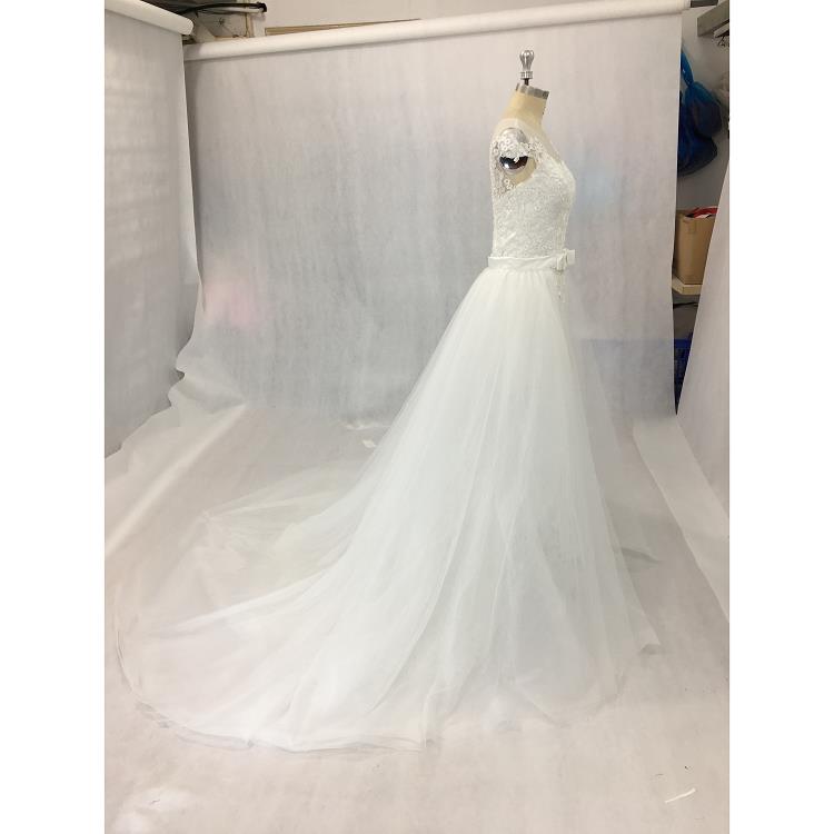 8067 (9)